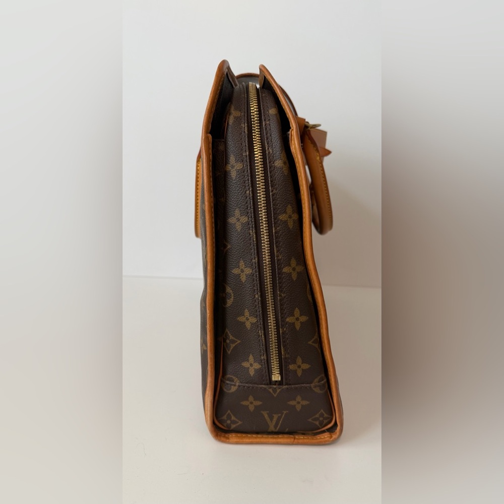 Louis Vuitton Rivoli Monogram Canvas Briefcase / Business Bag - Picture 4 of 16
